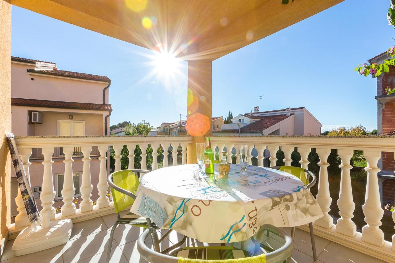 Vilic - Apartments Istriensonne เมดูลิน ภายนอก รูปภาพ