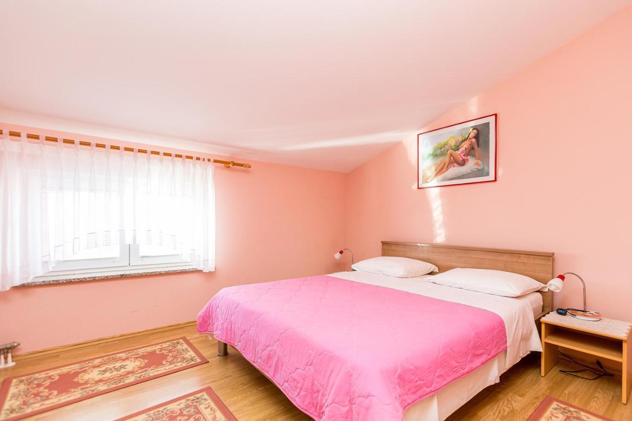 Vilic - Apartments Istriensonne เมดูลิน ภายนอก รูปภาพ