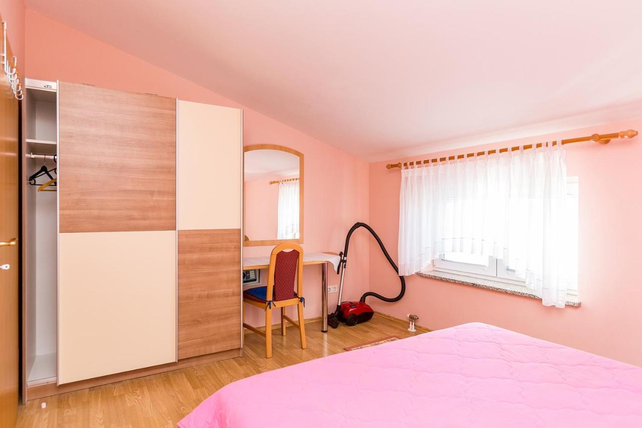 Vilic - Apartments Istriensonne เมดูลิน ภายนอก รูปภาพ
