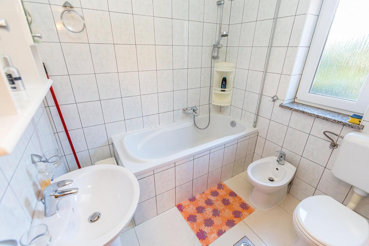 Vilic - Apartments Istriensonne เมดูลิน ภายนอก รูปภาพ