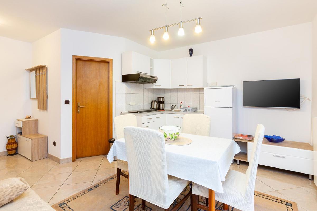 Vilic - Apartments Istriensonne เมดูลิน ภายนอก รูปภาพ