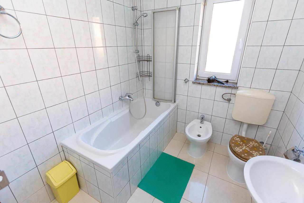 Vilic - Apartments Istriensonne เมดูลิน ภายนอก รูปภาพ